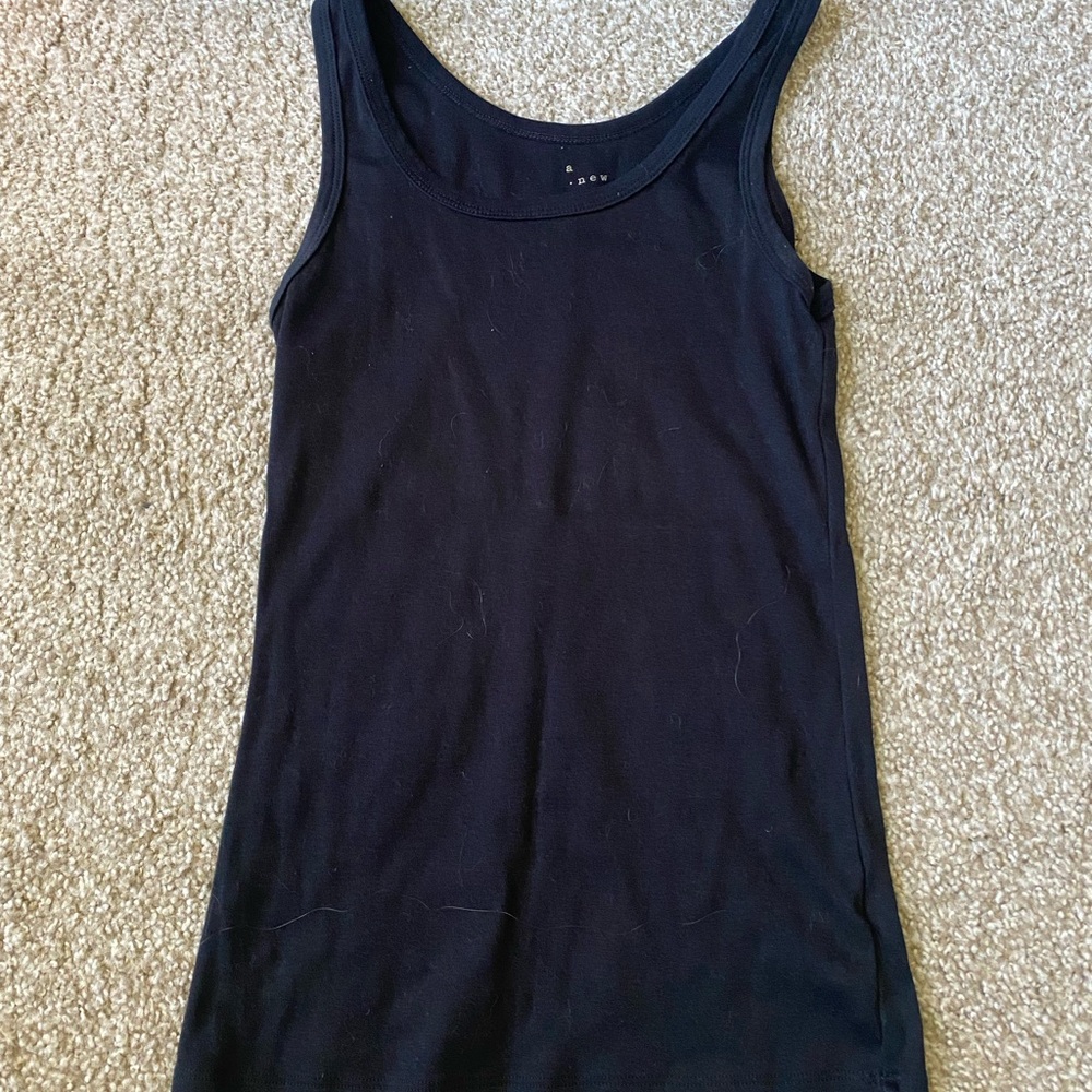 DONATING 10/4 - Women's Black scoop neck Tank Top